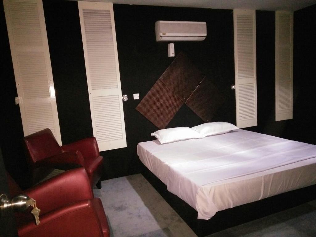 Transit Room Klia - Residence Villa Kampong Kubang Beras Eksteriør bilde