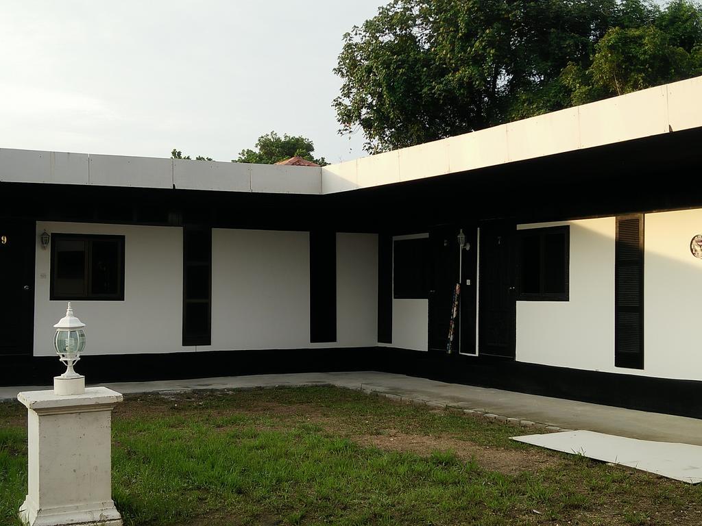 Transit Room Klia - Residence Villa Kampong Kubang Beras Eksteriør bilde