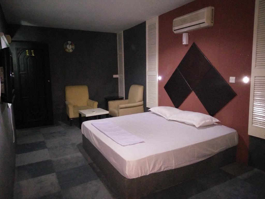 Transit Room Klia - Residence Villa Kampong Kubang Beras Eksteriør bilde